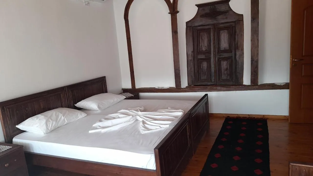 Holiday home Villa Athina In Berat Castle - Since 1741